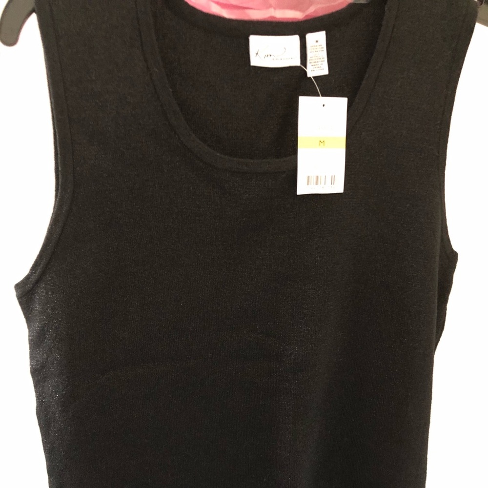 Black tank top size M